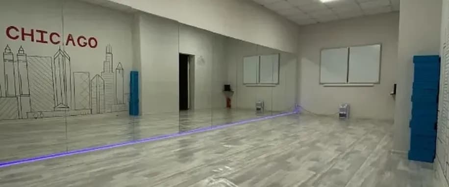 gallery slide